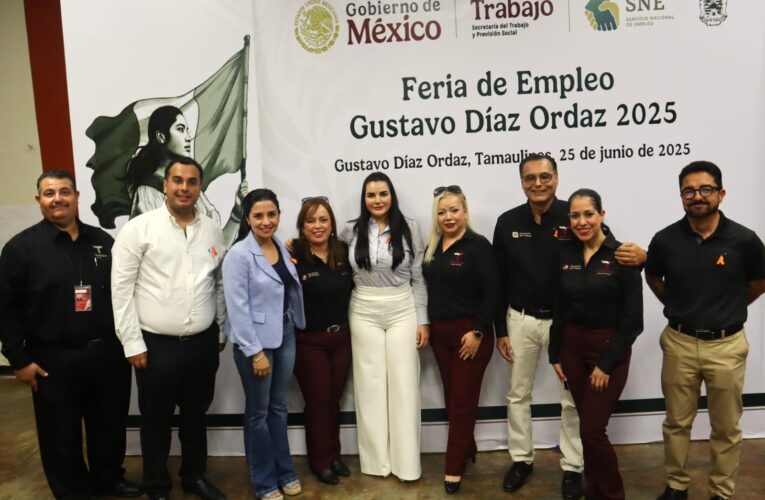 Desarrollan primera Feria del Empleo en Díaz Ordaz