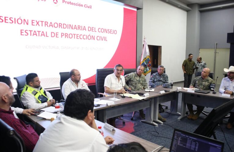 Ordena gobernador Américo Villarreal reforzar acciones preventivas ante tormenta Barry; se esperan fuertes lluvias