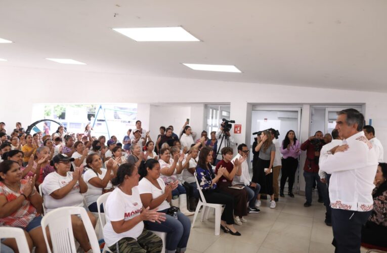 Atiende Américo demandas de las mujeres despicadoras en Tampico