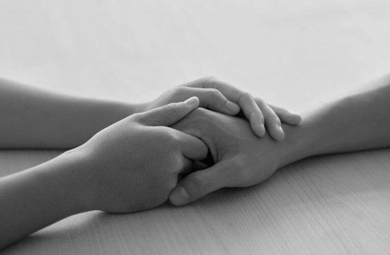 Brinda SEBIEN apoyo para gastos funerarios