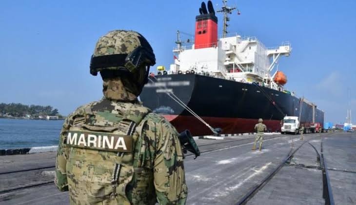 Detienen a exfuncionarios y empresarios vinculados al mercado ilícito de combustibles