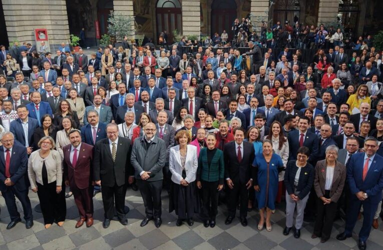 Asiste rector de la UP Altamira a reunión nacional con la presidenta Claudia Sheinbaum