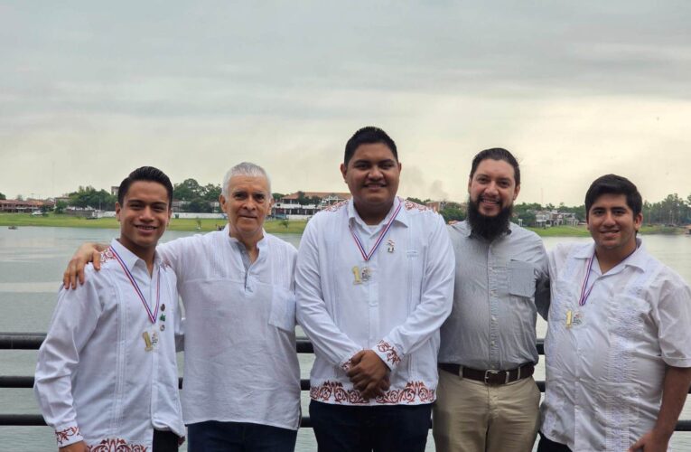 Triunfan estudiantes de la UT Altamira en Feria Científica en Paraguay