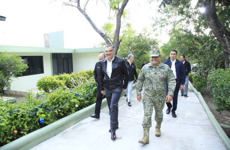 Llama Américo a seguir construyendo una transformación histórica