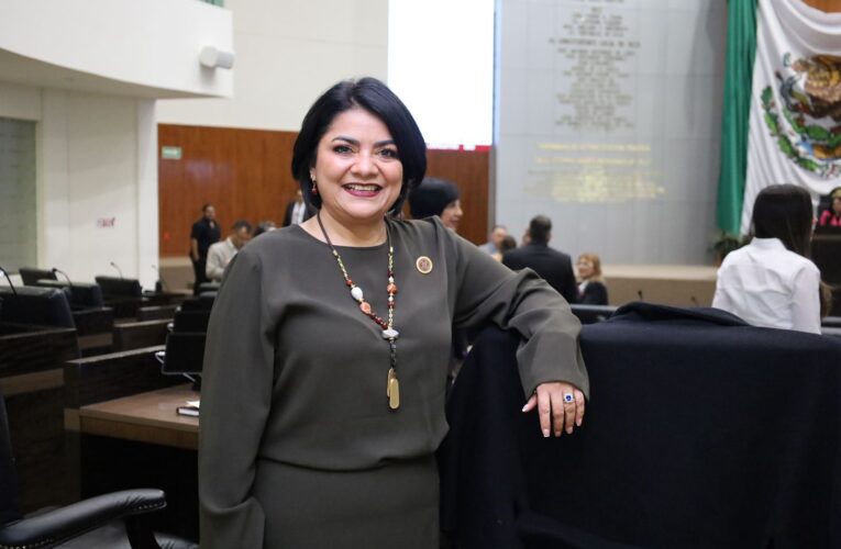 Presenta Úrsula Salazar iniciativa para atención integral a personas en situación de calle