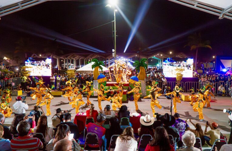 Va la Secretaría de Turismo por Patronato del Carnaval