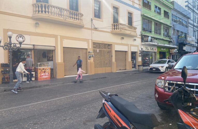 Autoridades reiteran restricción a scooters eléctricos en vialidades