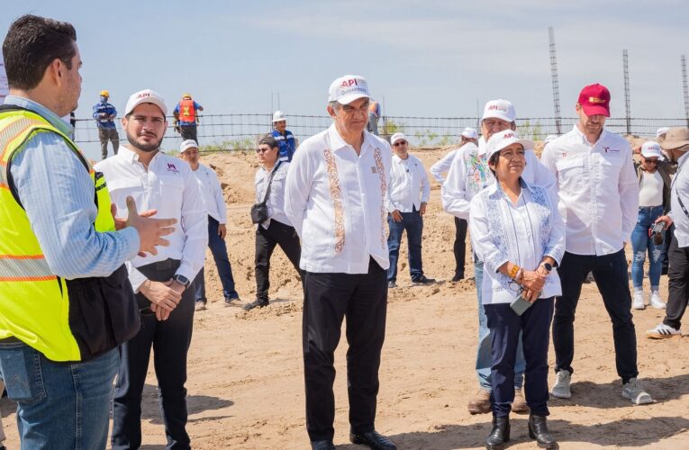 Constatan Américo y titular de la Sedatu obras de urbanización en el Puerto del Norte en Matamoros