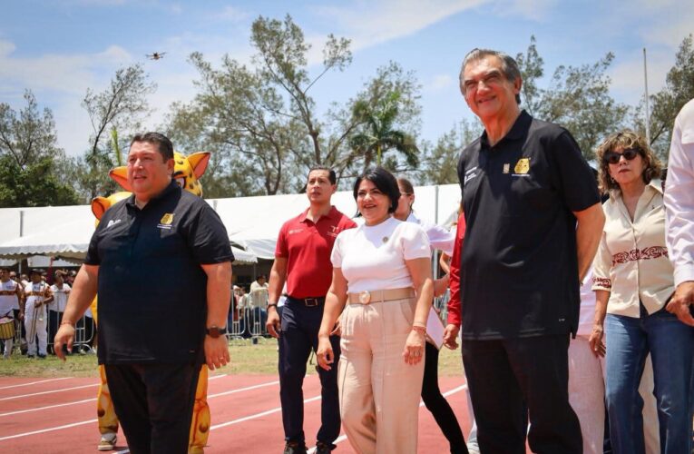 Gobernador Américo Villarreal inaugura pista de atletismo del Tec Madero.