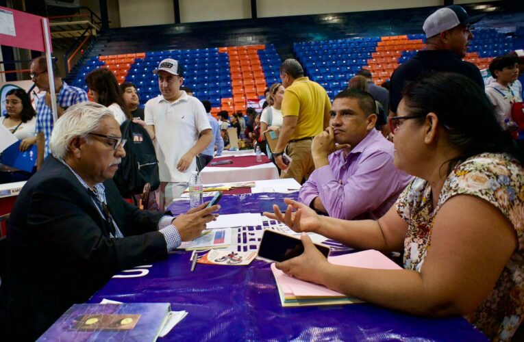 Acerca la Feria Nacional de Empleo oportunidades laborales e inclusión en Matamoros
