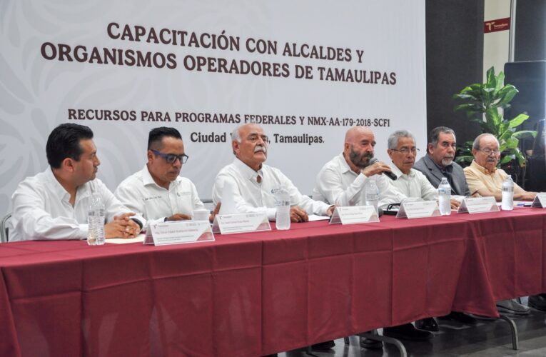 Capacitan a municipios sobre programas federales y medición de aguas nacionales