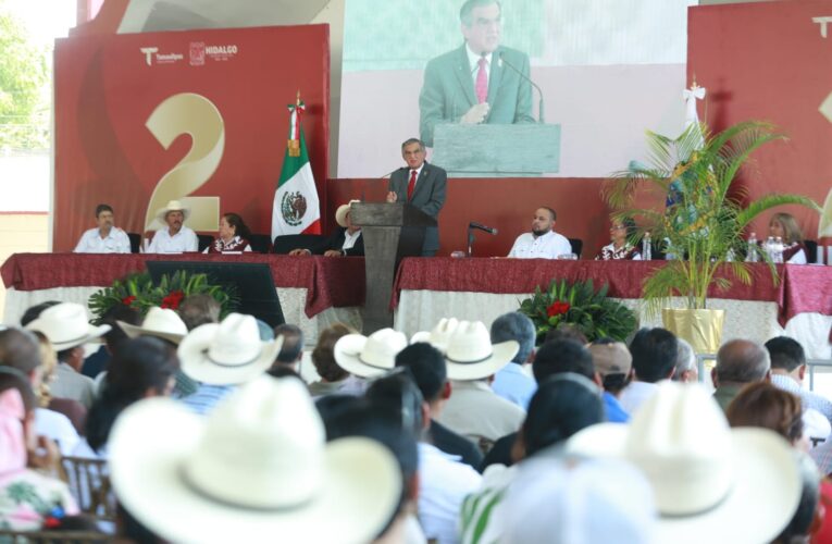 En Hidalgo, reitera Américo colaboración para impulsar desarrollo de los municipios